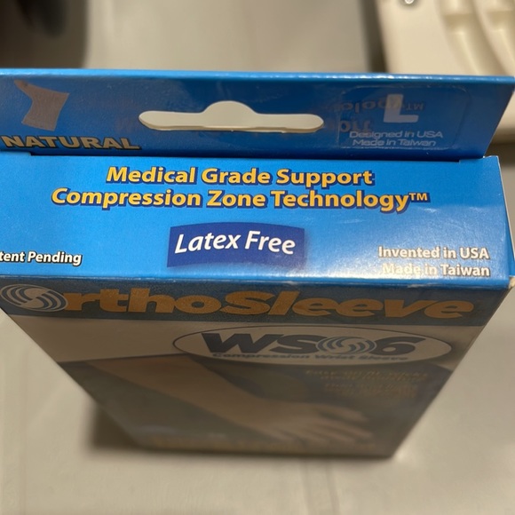 Orthosleeve WS6 compression wrist sleeve in natural - Picture 3 of 5